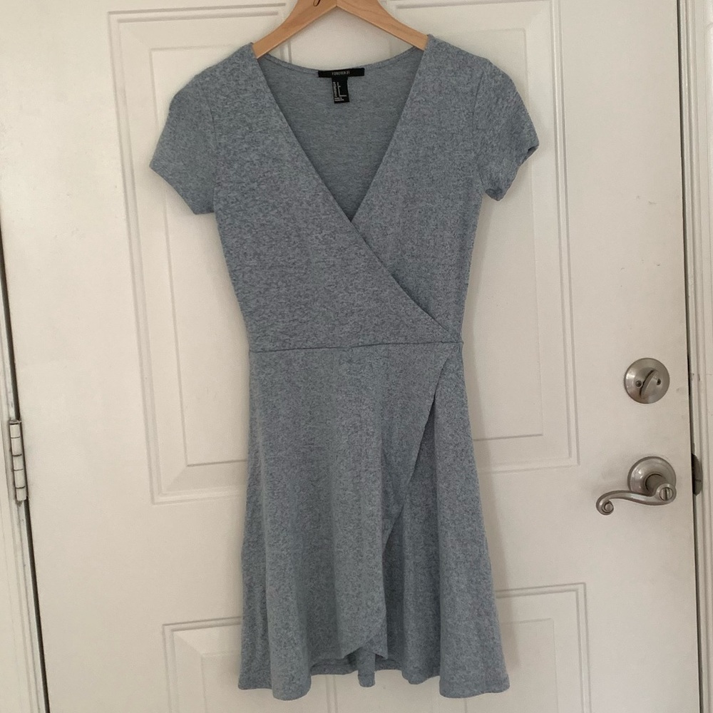 Forever 21 wrap dress